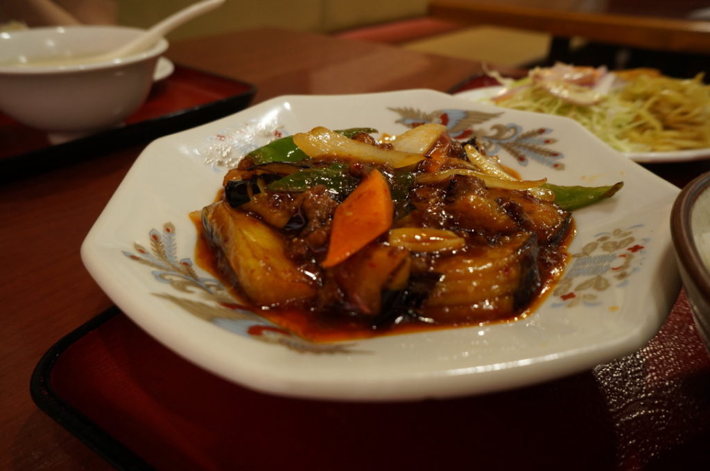 香琳園　豚肉と茄子の甘辛炒め定食