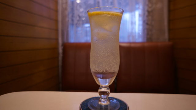 喫茶サンレモンのレモンスカッシュ