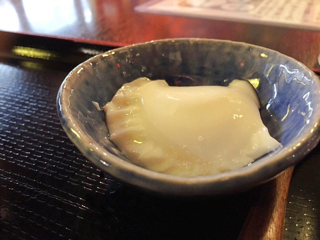 サカホンキッチンの杏仁豆腐